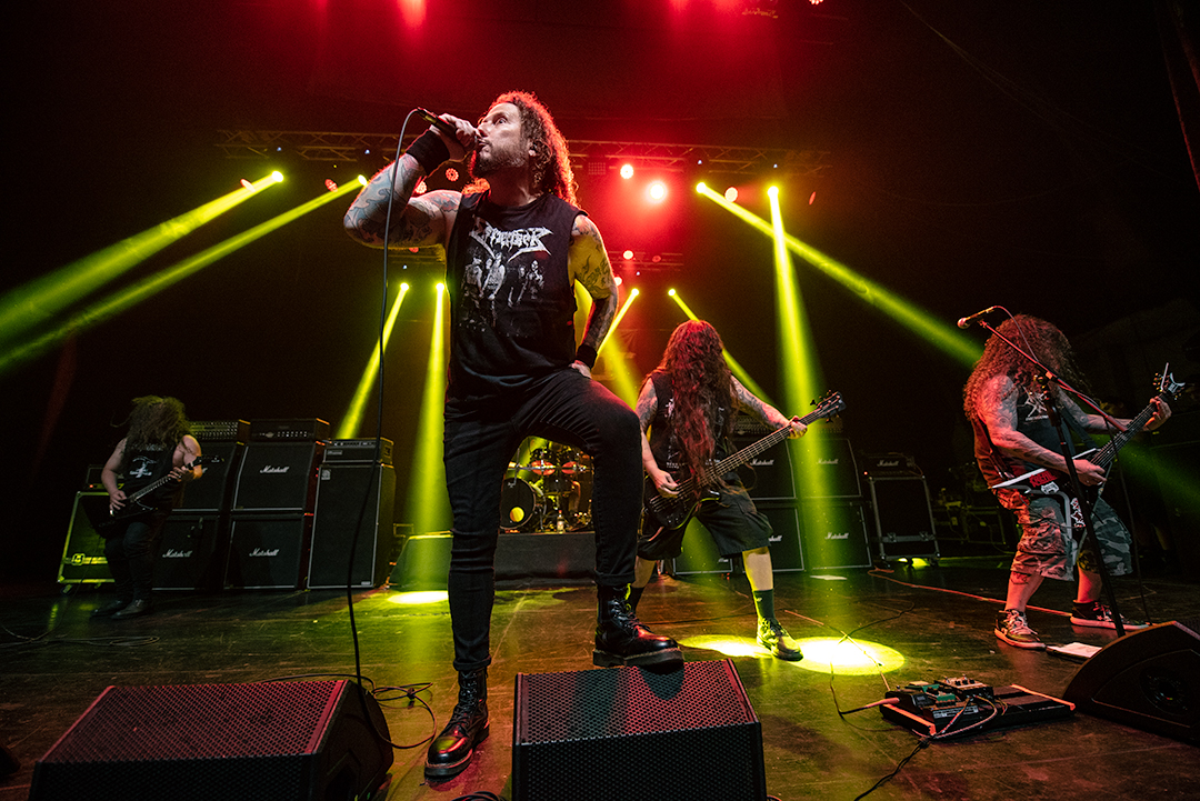 Dark Angel: Despiadada jornada de muerte